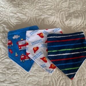 Le Bebe Favorite Baby Bibs Set